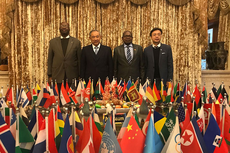 The Peace Garden Visit of Zimbabwe's Ambassador to China Promoted the Development of China-Zimbabwe relations